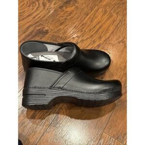 Dansko Pro XP Cabrio Black Leather Clogs, Women's Size EUR 42 / 11.5-12 US